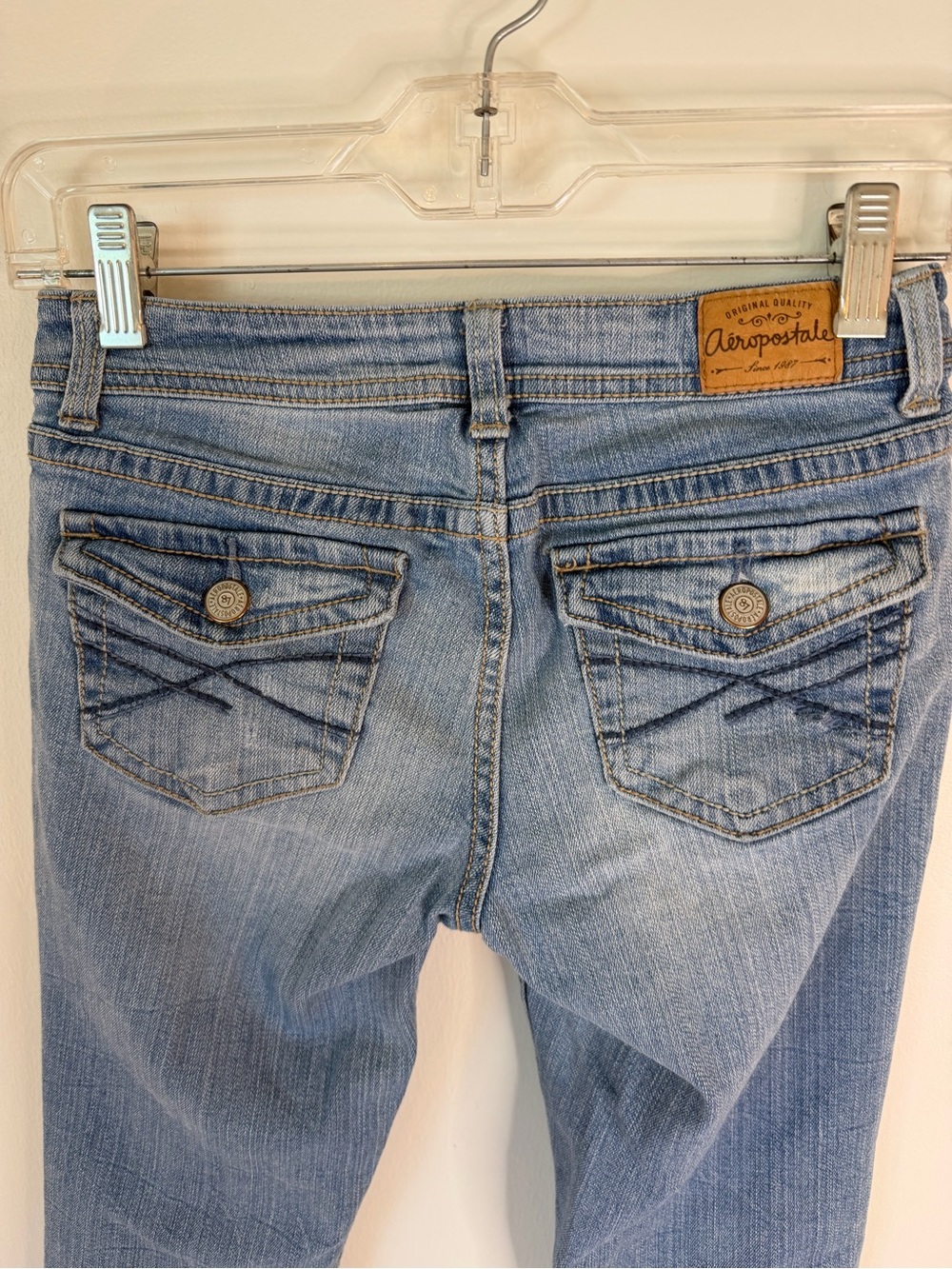 Aeropostale Women's Light Blue Distressed Bootcut Jeans Size 0 light wash holes - Picture 6 of 10
